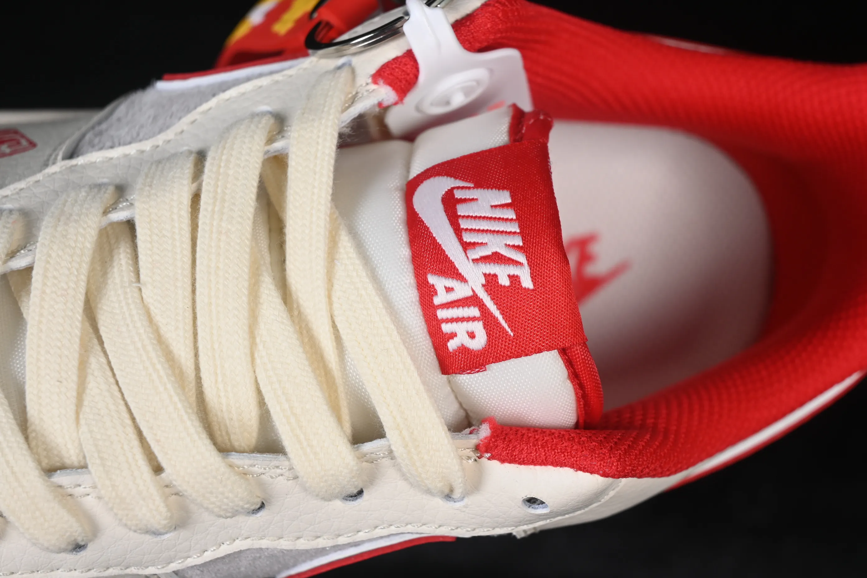 All categories Nk Air Force 1 Air Force series Nk Air Force 1 Low Air Force low-top Nike Air Force 1'07 Low Good luck in the Year of the Horse Air Force 1 low-top casual sneakers HT5088-613